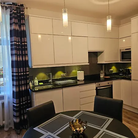 Modern 2 Bedroom In The Centre