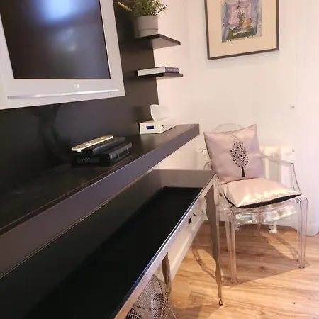 Apartmán Modern 2 Bedroom In The Centre Riga